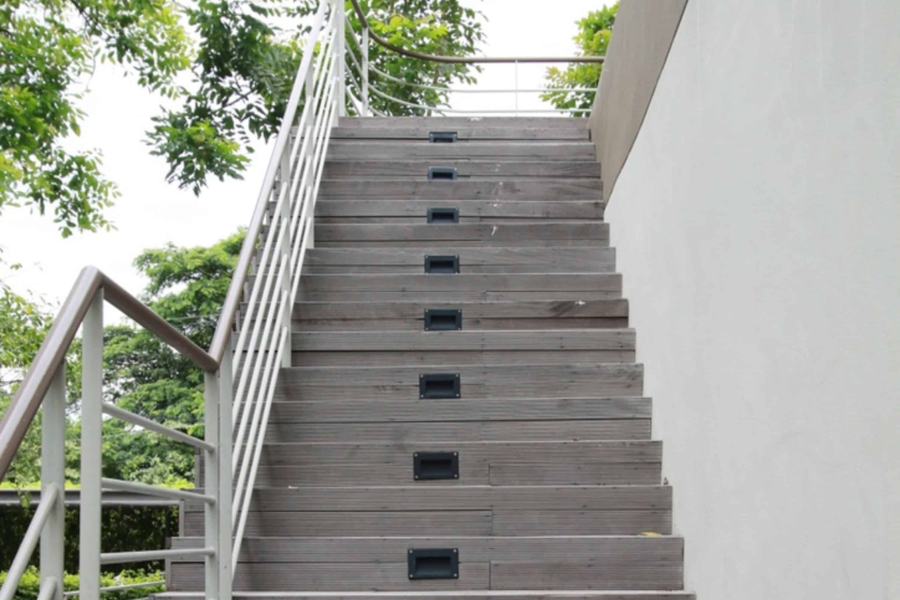 escalier exterieur bois